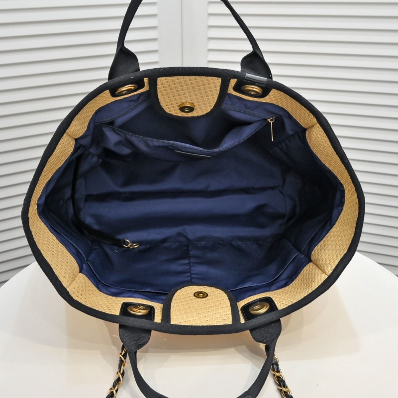 Ch**el shopping bags